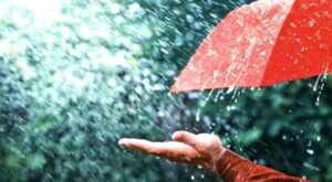 Uttarakhand weather Update: इन जिलों में बारिश-बर्फबारी का अलर्ट