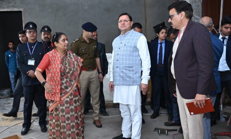 विधानसभा में चल रहे नव निर्माण कार्यों का अवलोकन