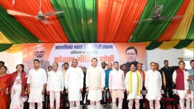 CM धामी ने हल्द्वानी में की सोशल मीडिया पदाधिकारियों के साथ बैठक